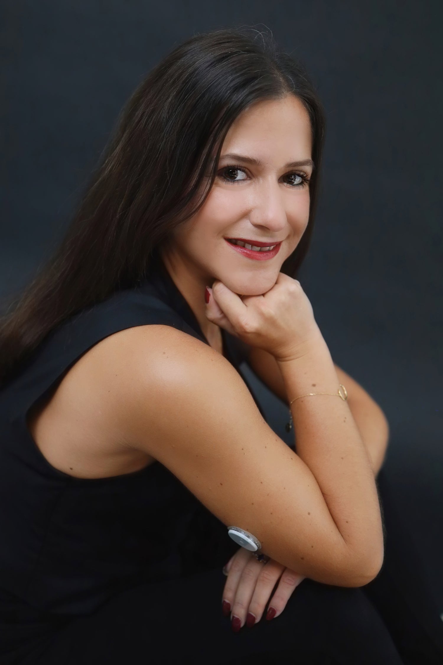 A photo of Coline Monsarrat, the author